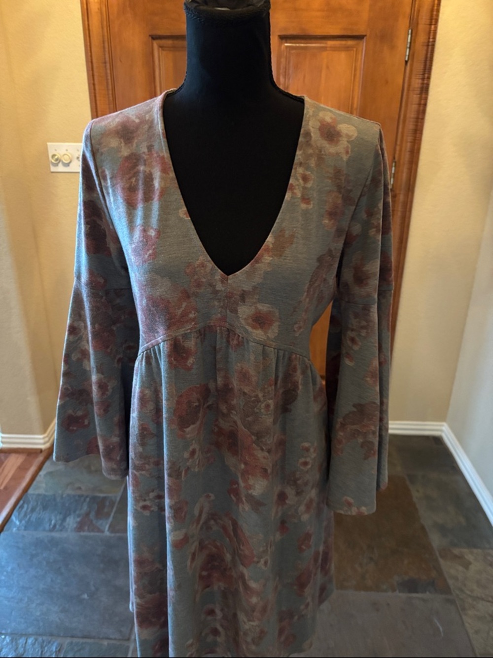Uncle Frank Grayish Blue Floral V-Neck Long Sleeve Dress - Picture 2 of 5